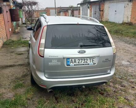 Сірий Форд Фокус, об'ємом двигуна 1.6 л та пробігом 272 тис. км за 5100 $, фото 4 на Automoto.ua