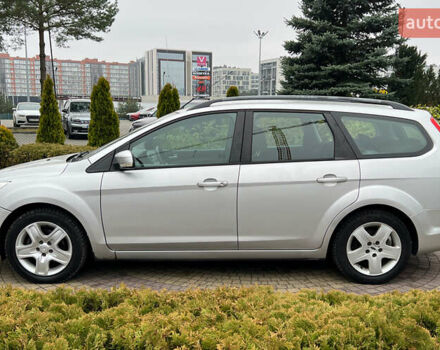 Серый Форд Фокус, объемом двигателя 1.56 л и пробегом 175 тыс. км за 5400 $, фото 3 на Automoto.ua