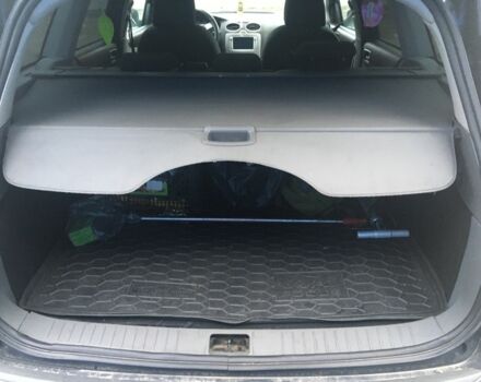 Сірий Форд Фокус, об'ємом двигуна 1.6 л та пробігом 380 тис. км за 5000 $, фото 4 на Automoto.ua