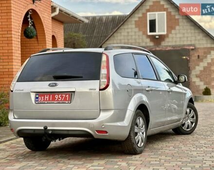 Серый Форд Фокус, объемом двигателя 1.6 л и пробегом 232 тыс. км за 6300 $, фото 13 на Automoto.ua