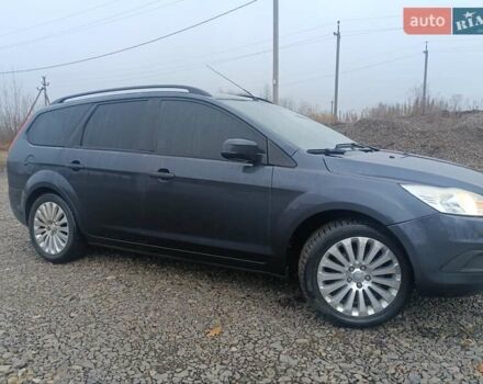 Серый Форд Фокус, объемом двигателя 1.56 л и пробегом 320 тыс. км за 4700 $, фото 5 на Automoto.ua