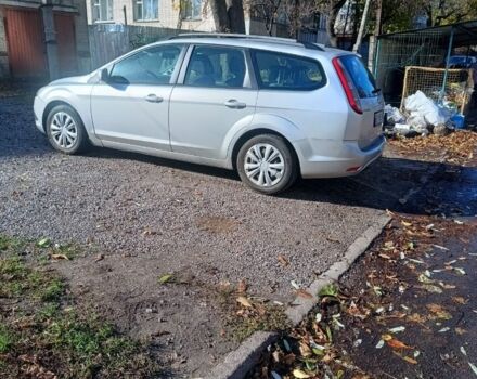 Серый Форд Фокус, объемом двигателя 1.6 л и пробегом 322 тыс. км за 4650 $, фото 3 на Automoto.ua