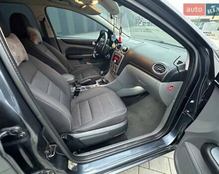 Сірий Форд Фокус, об'ємом двигуна 1.6 л та пробігом 276 тис. км за 5700 $, фото 7 на Automoto.ua
