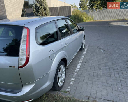 Серый Форд Фокус, объемом двигателя 1.56 л и пробегом 198 тыс. км за 6000 $, фото 7 на Automoto.ua