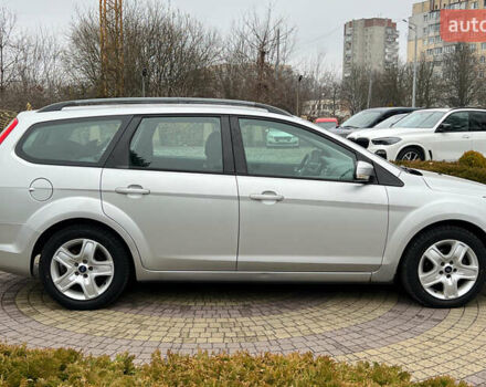 Серый Форд Фокус, объемом двигателя 1.56 л и пробегом 175 тыс. км за 5400 $, фото 7 на Automoto.ua