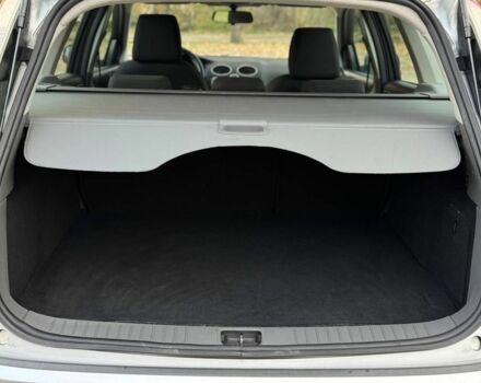 Сірий Форд Фокус, об'ємом двигуна 1.6 л та пробігом 226 тис. км за 4800 $, фото 13 на Automoto.ua