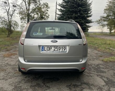 Серый Форд Фокус, объемом двигателя 1.8 л и пробегом 290 тыс. км за 3200 $, фото 4 на Automoto.ua