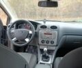 Серый Форд Фокус, объемом двигателя 1.6 л и пробегом 250 тыс. км за 4999 $, фото 3 на Automoto.ua