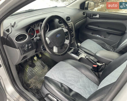 Сірий Форд Фокус, об'ємом двигуна 1.8 л та пробігом 280 тис. км за 6100 $, фото 18 на Automoto.ua