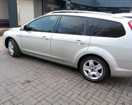 Серый Форд Фокус, объемом двигателя 1.6 л и пробегом 205 тыс. км за 5900 $, фото 2 на Automoto.ua