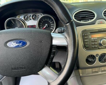 Сірий Форд Фокус, об'ємом двигуна 1.6 л та пробігом 300 тис. км за 5990 $, фото 17 на Automoto.ua