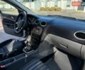 Сірий Форд Фокус, об'ємом двигуна 1.6 л та пробігом 301 тис. км за 5499 $, фото 43 на Automoto.ua
