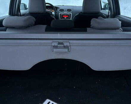 Серый Форд Фокус, объемом двигателя 1.6 л и пробегом 183 тыс. км за 5600 $, фото 17 на Automoto.ua