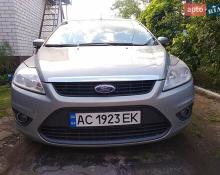 Серый Форд Фокус, объемом двигателя 1.8 л и пробегом 221 тыс. км за 5800 $, фото 2 на Automoto.ua
