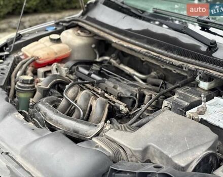 Серый Форд Фокус, объемом двигателя 1.6 л и пробегом 206 тыс. км за 5800 $, фото 27 на Automoto.ua