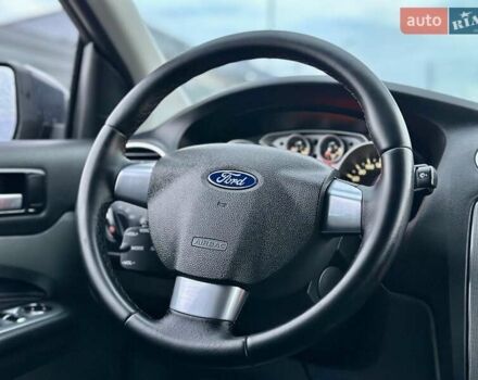 Серый Форд Фокус, объемом двигателя 1.6 л и пробегом 234 тыс. км за 6800 $, фото 18 на Automoto.ua