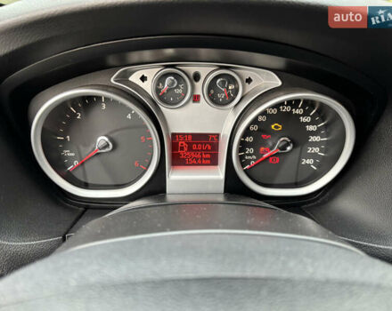 Серый Форд Фокус, объемом двигателя 1.56 л и пробегом 325 тыс. км за 5500 $, фото 15 на Automoto.ua