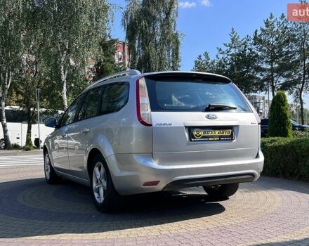 Сірий Форд Фокус, об'ємом двигуна 1.56 л та пробігом 296 тис. км за 3999 $, фото 4 на Automoto.ua
