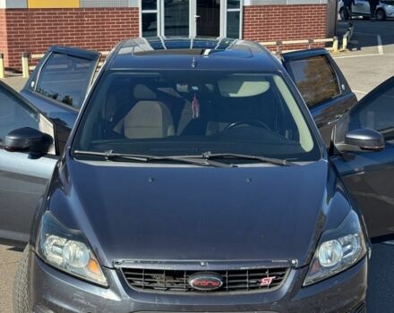 Серый Форд Фокус, объемом двигателя 1.6 л и пробегом 290 тыс. км за 5300 $, фото 1 на Automoto.ua