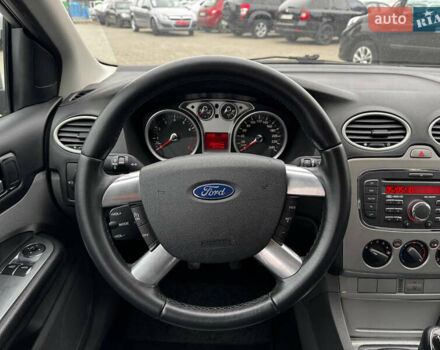 Сірий Форд Фокус, об'ємом двигуна 1.6 л та пробігом 188 тис. км за 5700 $, фото 10 на Automoto.ua
