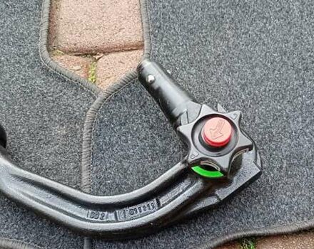 Сірий Форд Фокус, об'ємом двигуна 1.6 л та пробігом 169 тис. км за 6600 $, фото 38 на Automoto.ua