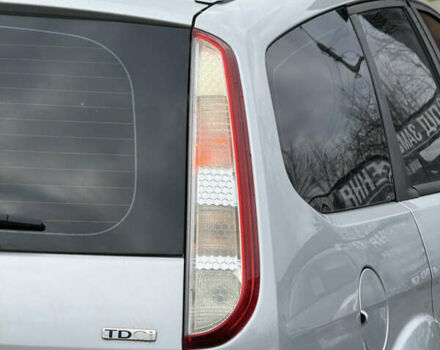 Сірий Форд Фокус, об'ємом двигуна 1.6 л та пробігом 341 тис. км за 6600 $, фото 24 на Automoto.ua