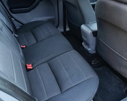 Сірий Форд Фокус, об'ємом двигуна 1.6 л та пробігом 215 тис. км за 5900 $, фото 1 на Automoto.ua