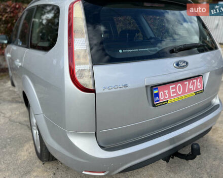 Сірий Форд Фокус, об'ємом двигуна 1.6 л та пробігом 207 тис. км за 6150 $, фото 3 на Automoto.ua