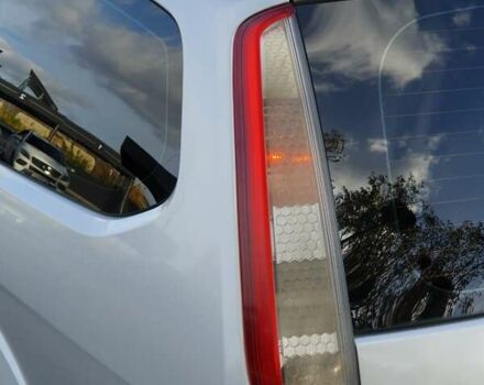 Серый Форд Фокус, объемом двигателя 1.6 л и пробегом 297 тыс. км за 5200 $, фото 13 на Automoto.ua