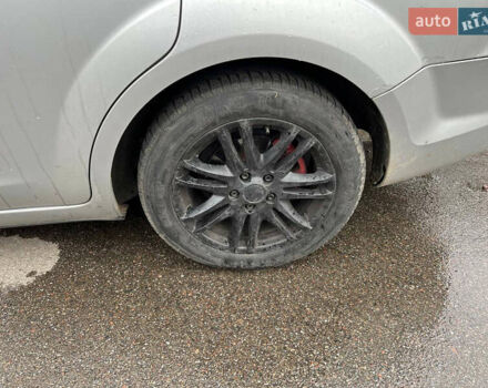 Серый Форд Фокус, объемом двигателя 1.6 л и пробегом 273 тыс. км за 4000 $, фото 10 на Automoto.ua