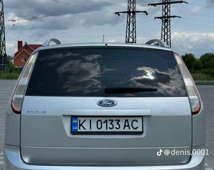 Серый Форд Фокус, объемом двигателя 1.6 л и пробегом 240 тыс. км за 5000 $, фото 2 на Automoto.ua