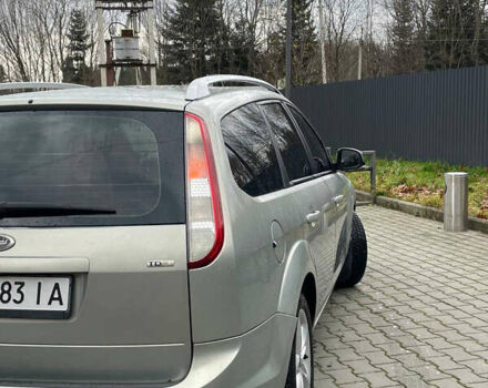 Серый Форд Фокус, объемом двигателя 1.75 л и пробегом 325 тыс. км за 5750 $, фото 7 на Automoto.ua