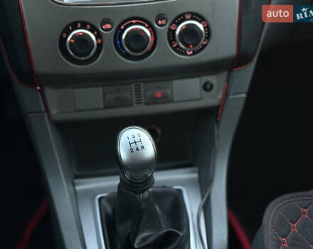 Серый Форд Фокус, объемом двигателя 1.8 л и пробегом 266 тыс. км за 5300 $, фото 16 на Automoto.ua