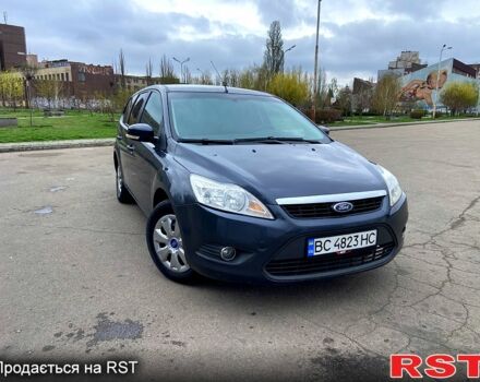 Серый Форд Фокус, объемом двигателя 1.6 л и пробегом 243 тыс. км за 5800 $, фото 3 на Automoto.ua
