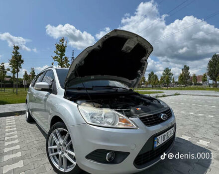 Серый Форд Фокус, объемом двигателя 1.6 л и пробегом 240 тыс. км за 5000 $, фото 1 на Automoto.ua