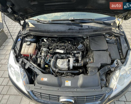 Серый Форд Фокус, объемом двигателя 1.6 л и пробегом 270 тыс. км за 5999 $, фото 57 на Automoto.ua