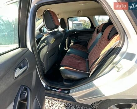 Серый Форд Фокус, объемом двигателя 1.6 л и пробегом 219 тыс. км за 6600 $, фото 21 на Automoto.ua