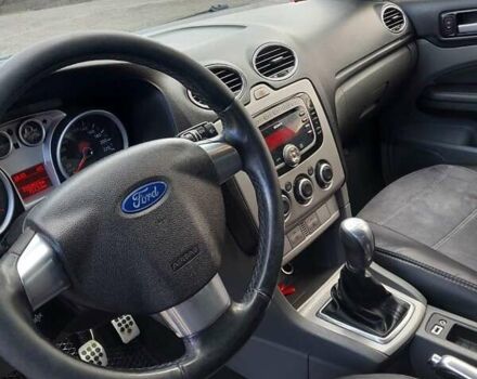 Сірий Форд Фокус, об'ємом двигуна 1.6 л та пробігом 215 тис. км за 4800 $, фото 7 на Automoto.ua