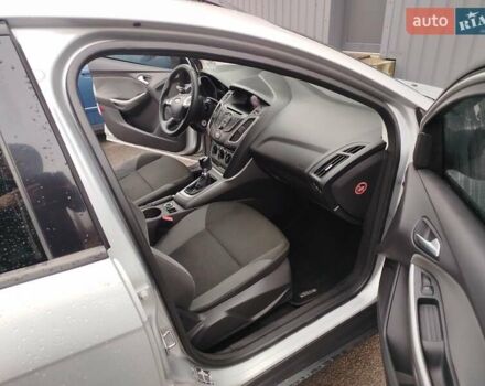 Серый Форд Фокус, объемом двигателя 1.6 л и пробегом 253 тыс. км за 6700 $, фото 8 на Automoto.ua