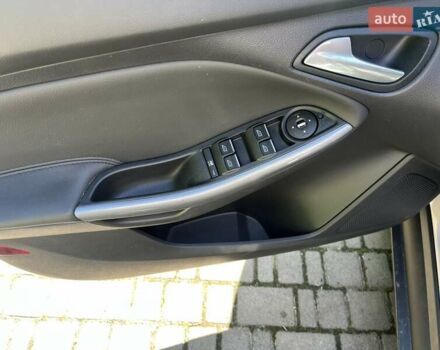 Сірий Форд Фокус, об'ємом двигуна 1.6 л та пробігом 191 тис. км за 8300 $, фото 20 на Automoto.ua