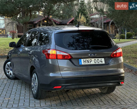 Серый Форд Фокус, объемом двигателя 1.6 л и пробегом 236 тыс. км за 6800 $, фото 23 на Automoto.ua