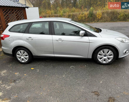 Серый Форд Фокус, объемом двигателя 1.6 л и пробегом 237 тыс. км за 7500 $, фото 3 на Automoto.ua