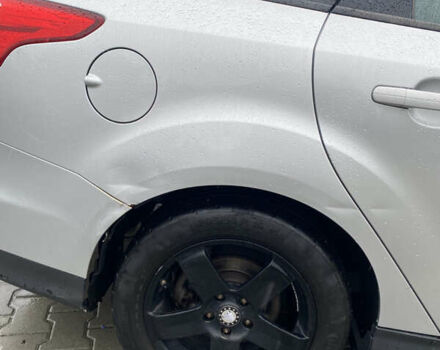 Серый Форд Фокус, объемом двигателя 2.01 л и пробегом 269 тыс. км за 6500 $, фото 4 на Automoto.ua