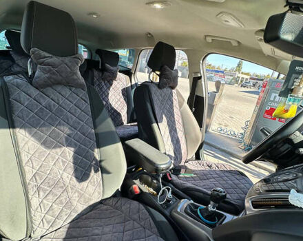 Серый Форд Фокус, объемом двигателя 1.56 л и пробегом 310 тыс. км за 7450 $, фото 6 на Automoto.ua