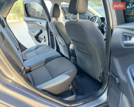 Серый Форд Фокус, объемом двигателя 1.6 л и пробегом 236 тыс. км за 6800 $, фото 36 на Automoto.ua