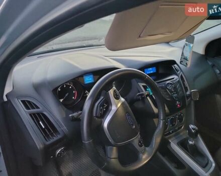 Серый Форд Фокус, объемом двигателя 1.56 л и пробегом 249 тыс. км за 7800 $, фото 9 на Automoto.ua