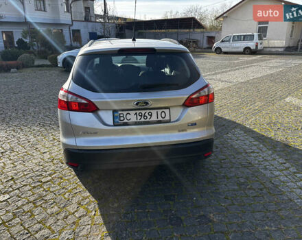 Серый Форд Фокус, объемом двигателя 1.6 л и пробегом 388 тыс. км за 5900 $, фото 5 на Automoto.ua