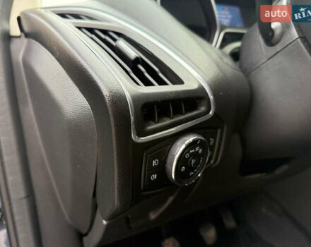 Серый Форд Фокус, объемом двигателя 1.6 л и пробегом 228 тыс. км за 6900 $, фото 26 на Automoto.ua