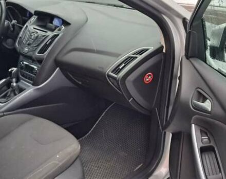 Серый Форд Фокус, объемом двигателя 1.56 л и пробегом 153 тыс. км за 7800 $, фото 9 на Automoto.ua