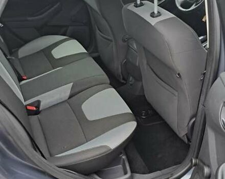 Серый Форд Фокус, объемом двигателя 1.6 л и пробегом 207 тыс. км за 6550 $, фото 14 на Automoto.ua